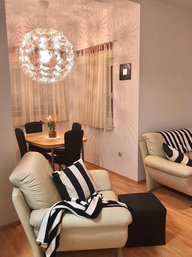 Apartment Natasa Palit Bagian luar foto