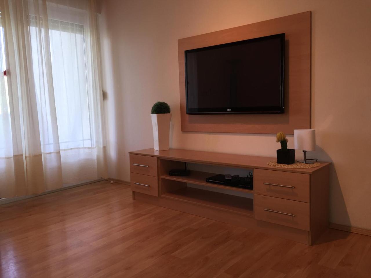 Apartment Natasa Palit Bagian luar foto
